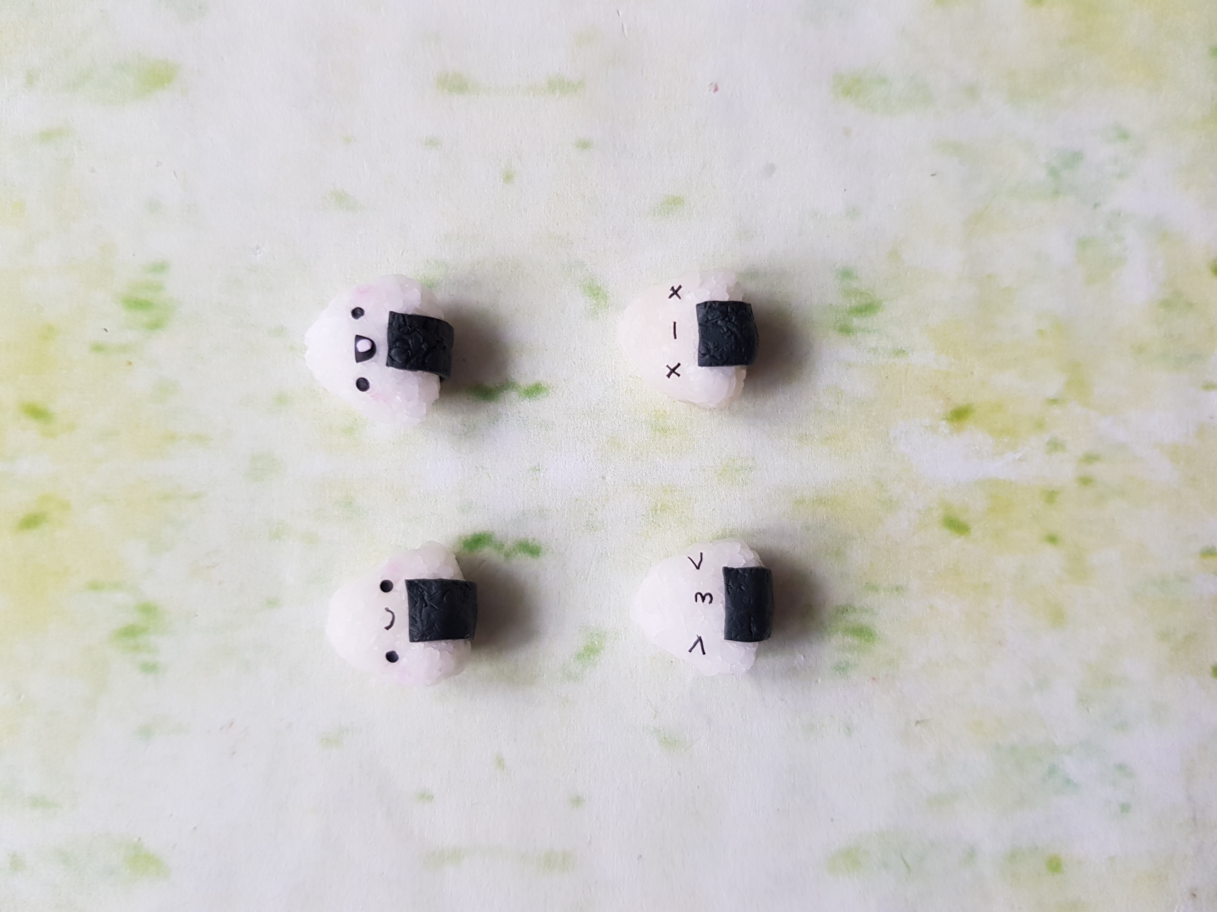 Onigiri earrings